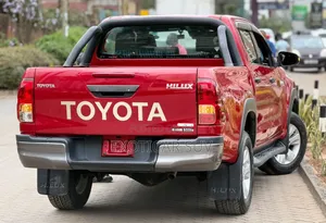 Toyota Hilux Revo Double Cab Deisel 2.4 AWD 2019 Red