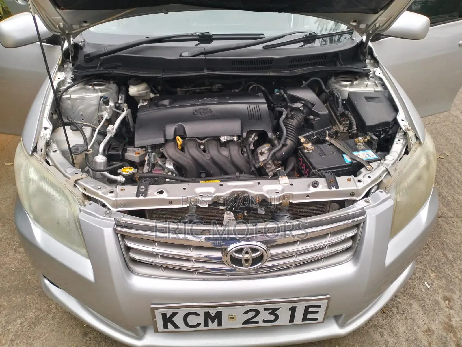 Toyota Axio 2010 Silver