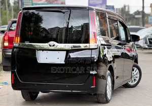 Toyota Noah 2.0 AWD (7 Seater) 2019 Black