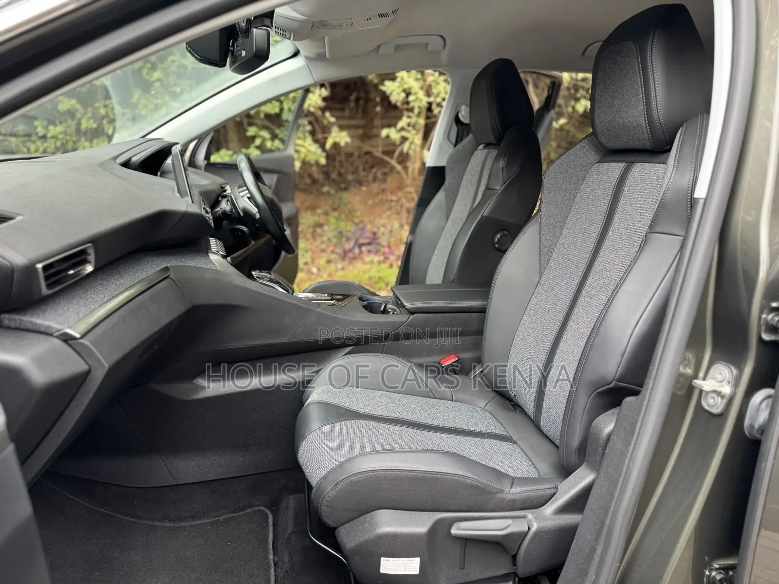 Peugeot 3008 2019 Green