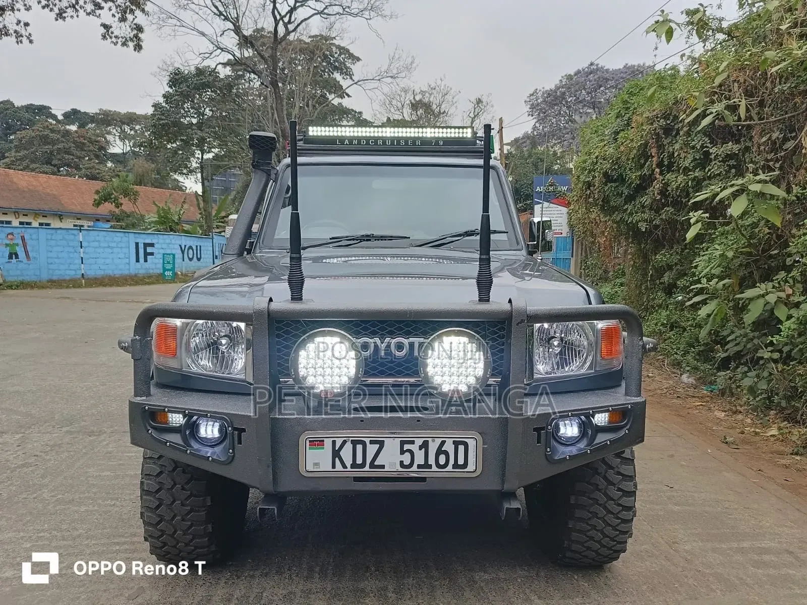 Toyota Land Cruiser 2014 Gray