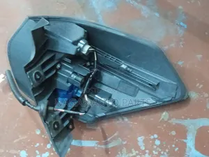 Nissan Extrail 2015 Taillight