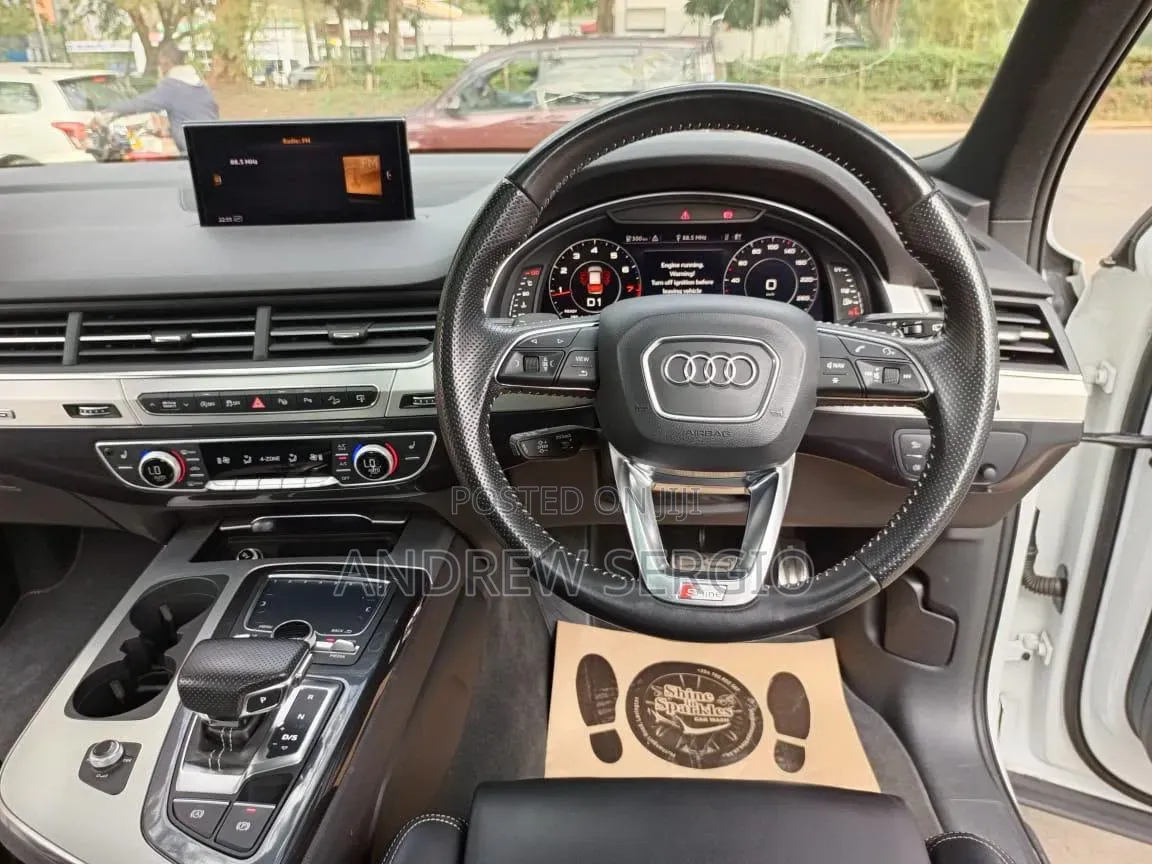 Audi Q7 2.0T Premium AWD quattro 2017 White