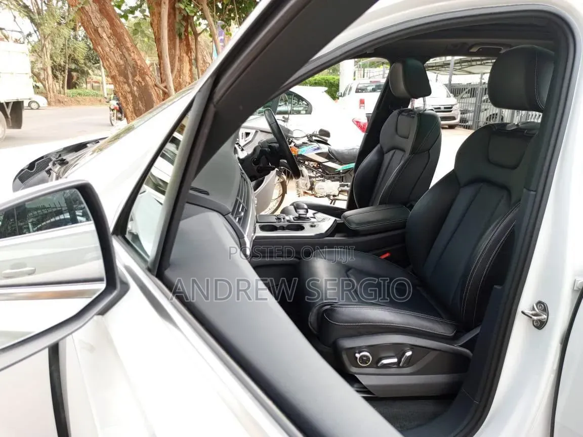 Audi Q7 2.0T Premium AWD quattro 2017 White