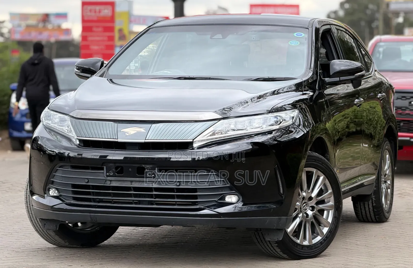 Toyota Harrier 2.0 2019 Black