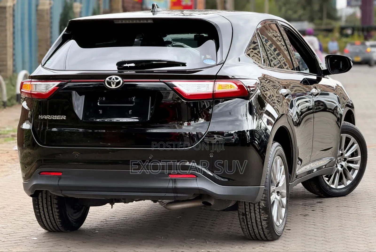 Toyota Harrier 2.0 2019 Black