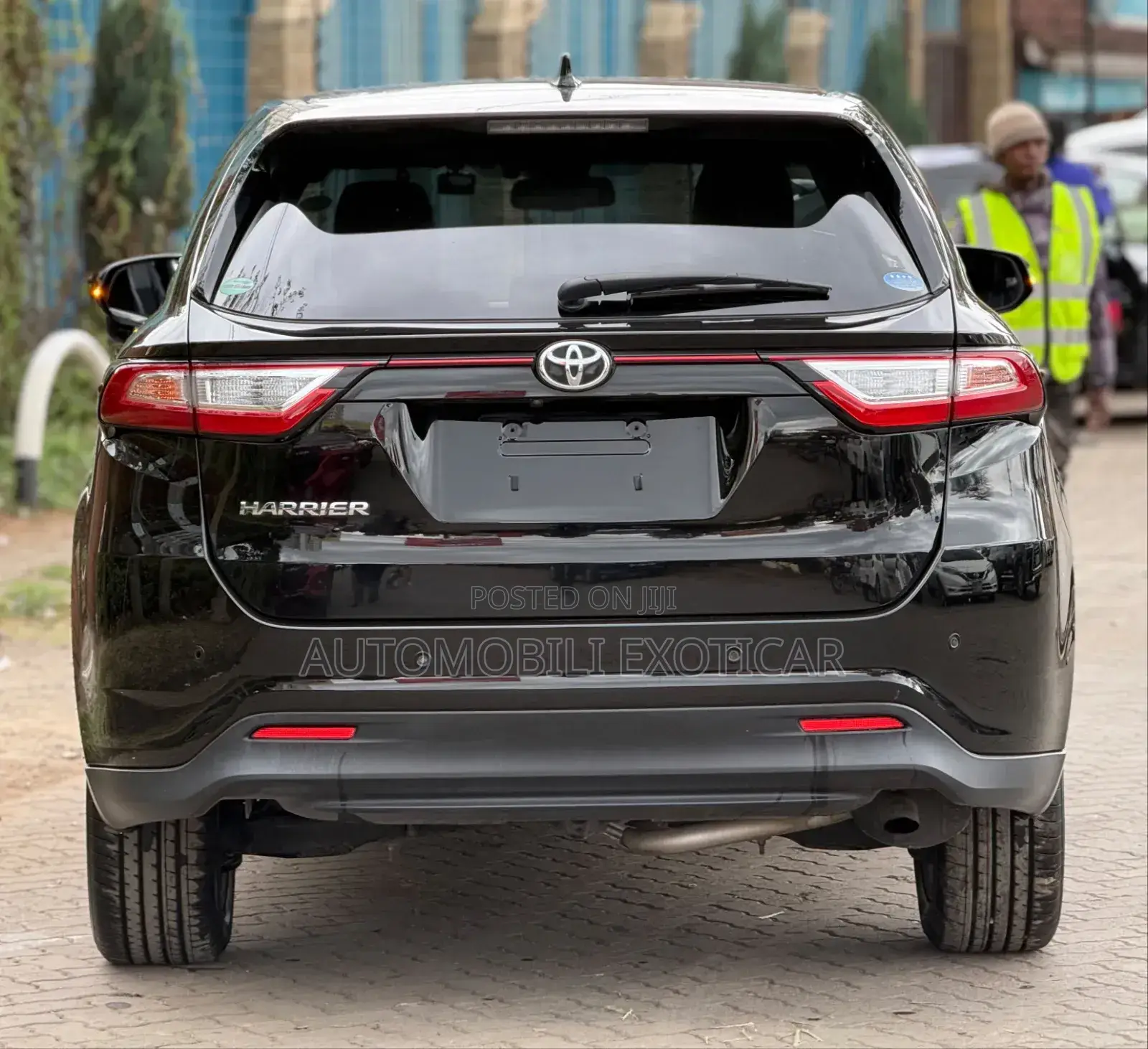 Toyota Harrier 2.0 2019 Black
