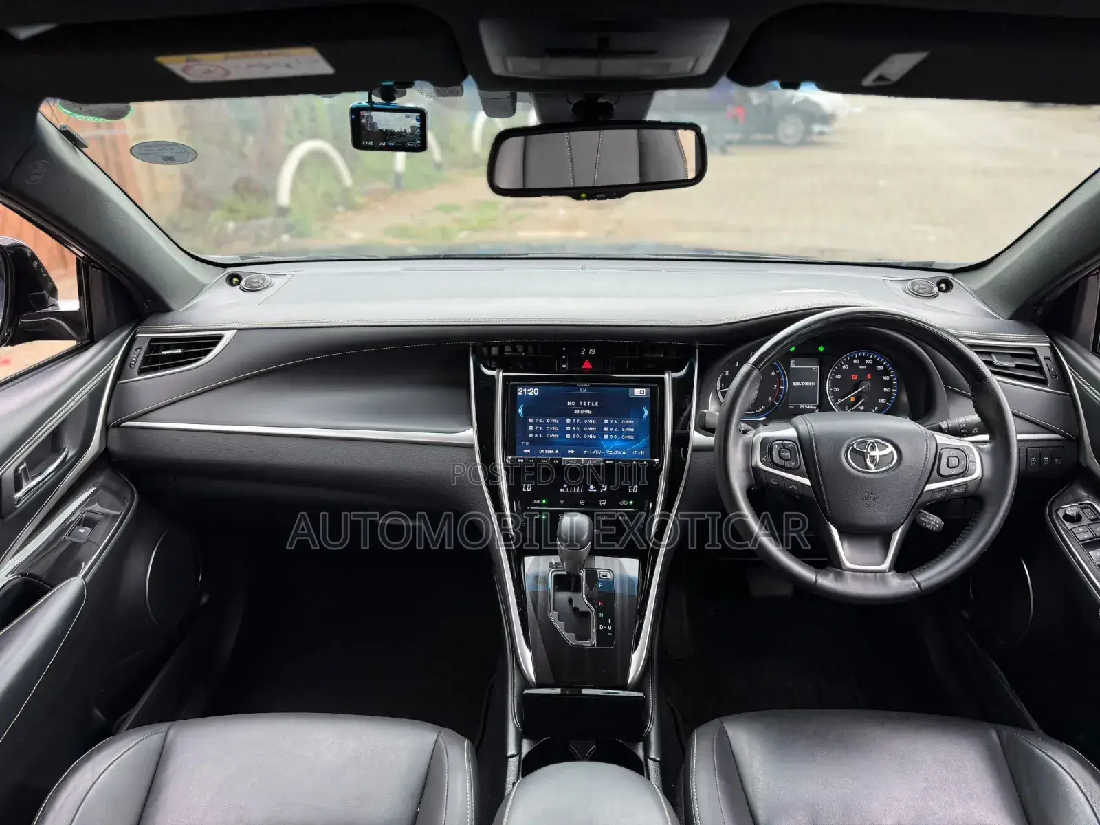 Toyota Harrier 2.0 2019 Black