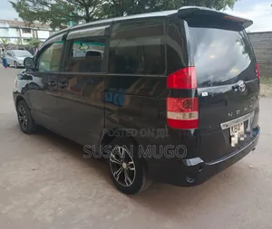 Toyota Noah 2004 Black