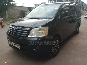 Toyota Noah 2004 Black