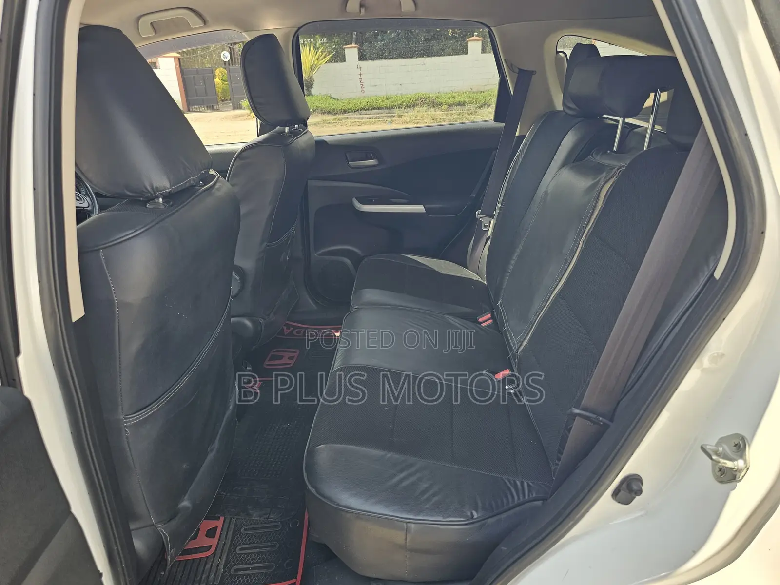 Honda CR-V 2012 White