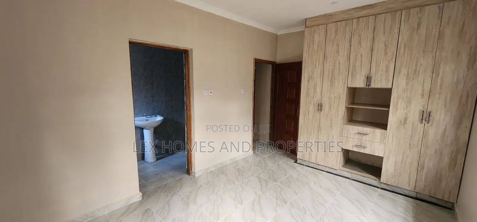 3bdrm Bungalow in Nkoroi for rent