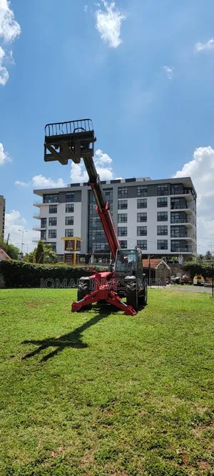 Telehandler and Forklift for Hire