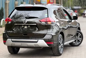 Nissan X-Trail 2.0 Petrol AWD 2019 Gray