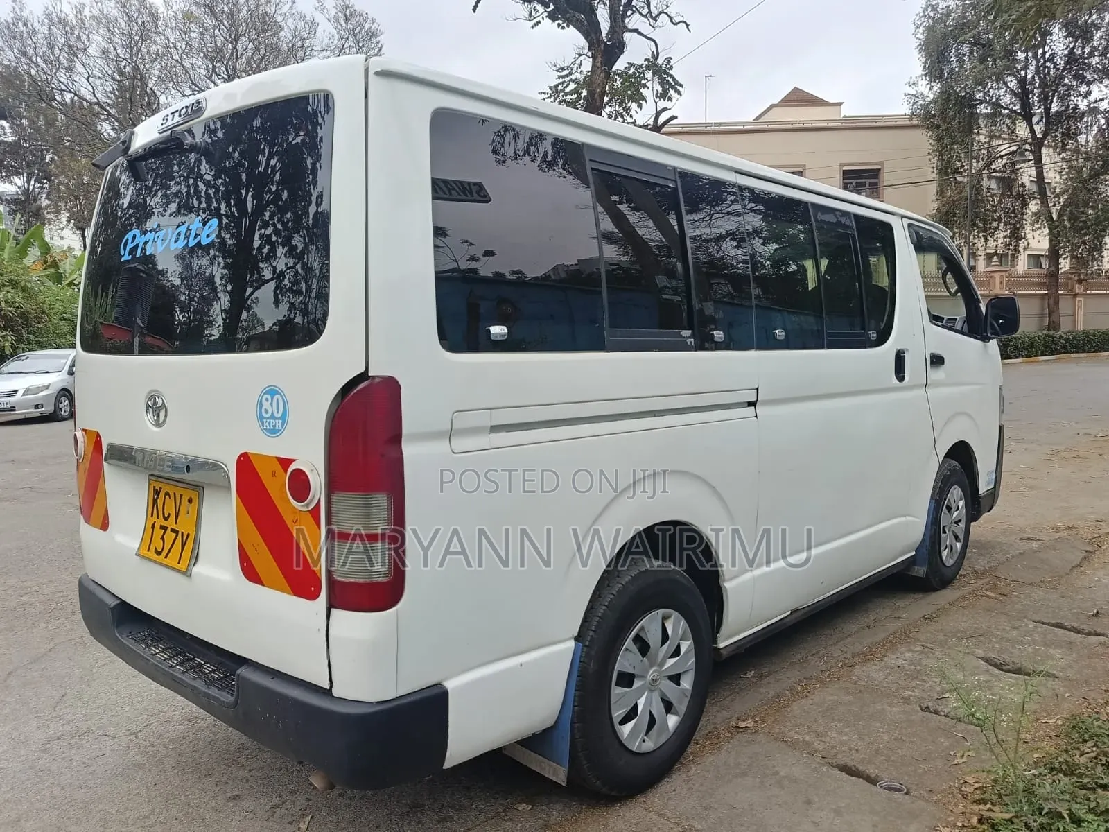 Toyota HiAce 2012 White