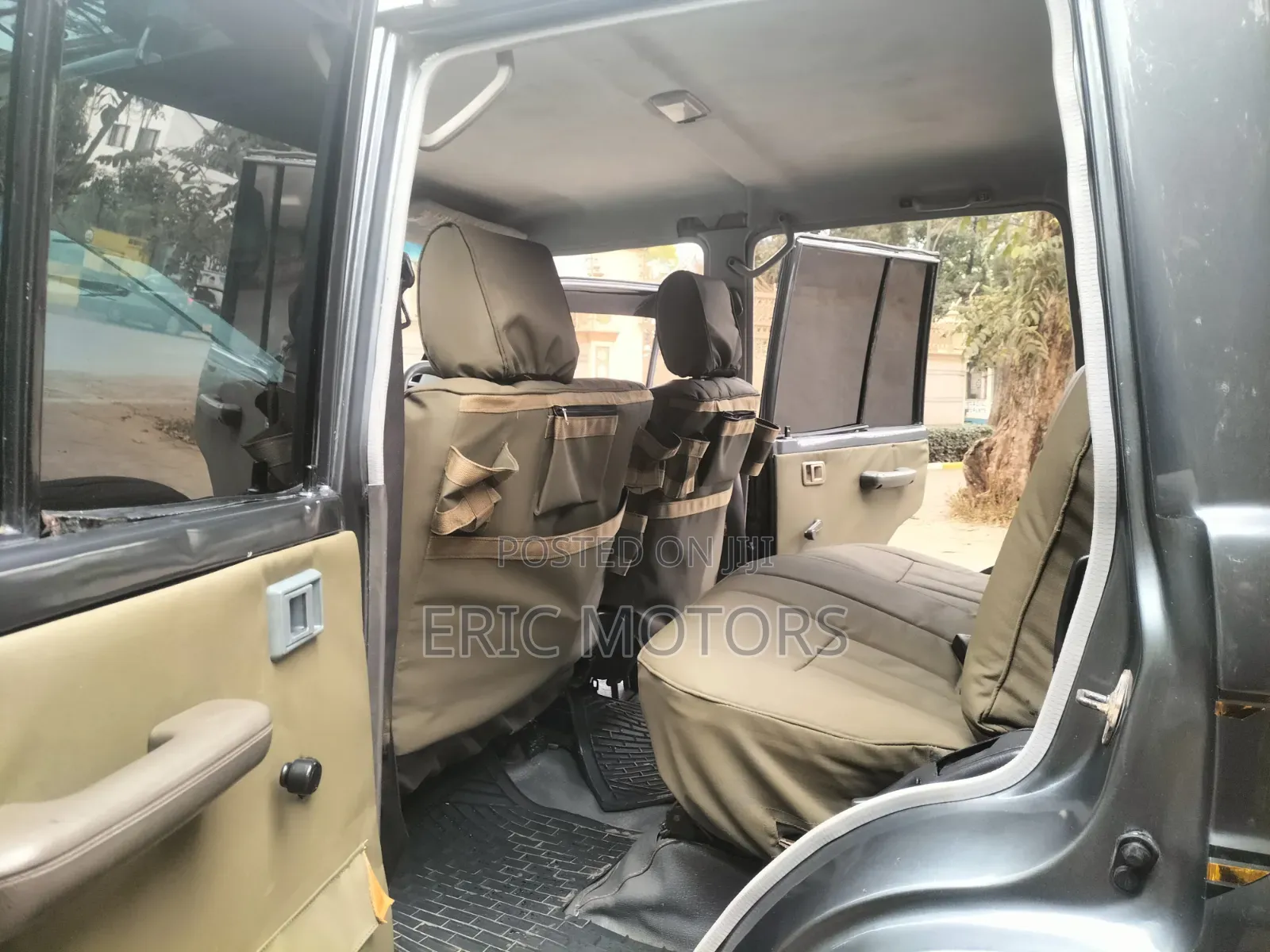 Toyota Land Cruiser 2014 Gray