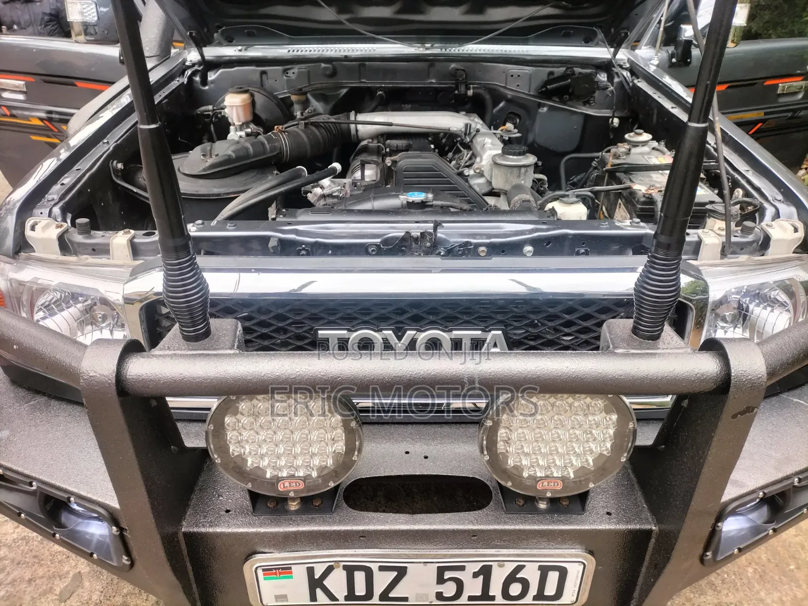 Toyota Land Cruiser 2014 Gray