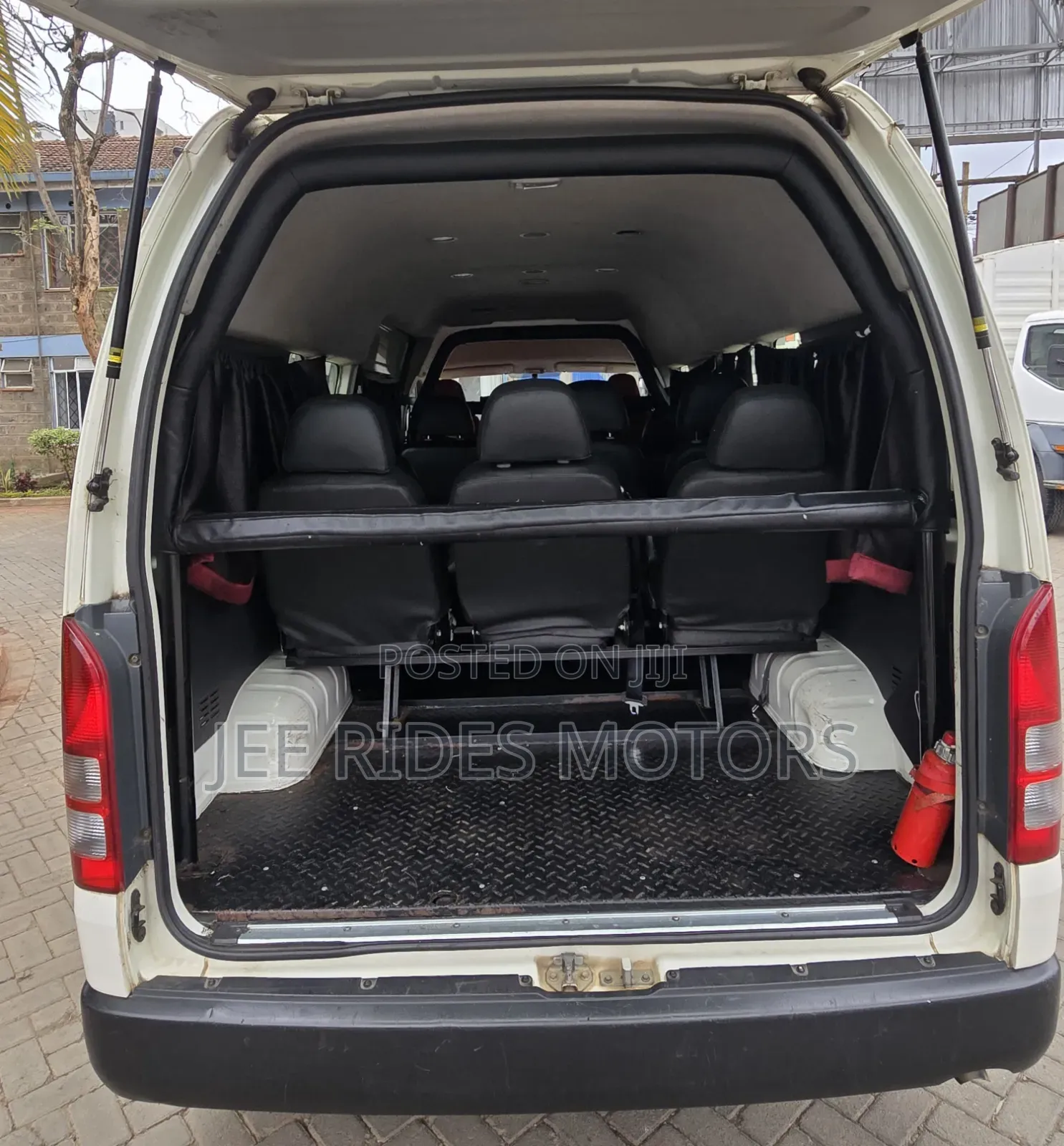Toyota HiAce 2020 White