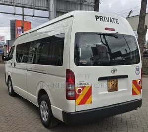 Toyota HiAce 2020 White