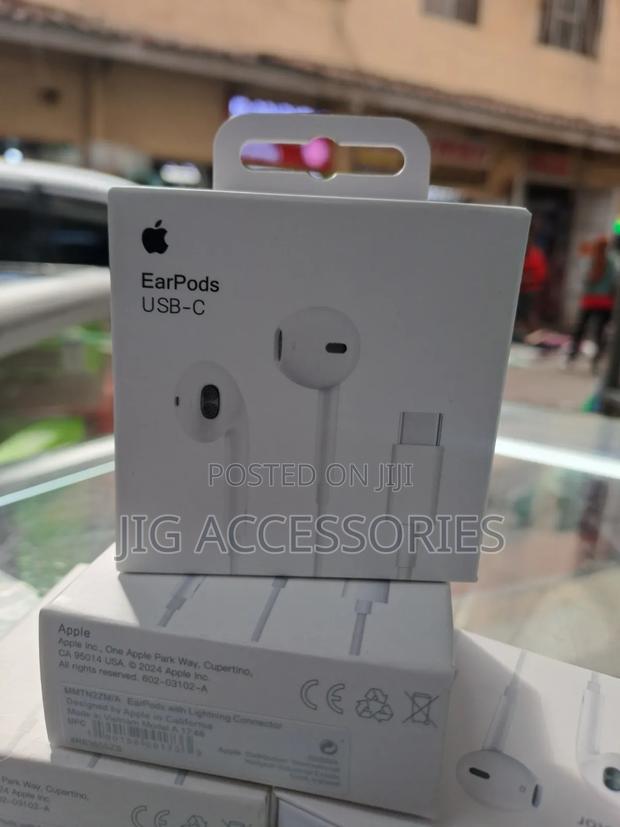 iPhone Type C Earphones