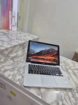 Laptop Apple MacBook Pro 2011 6GB Intel Core i5 SSD 512GB