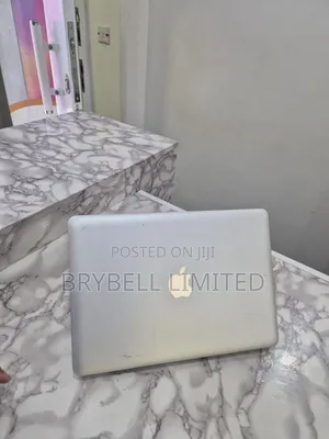 Laptop Apple MacBook Pro 2011 6GB Intel Core i5 SSD 512GB