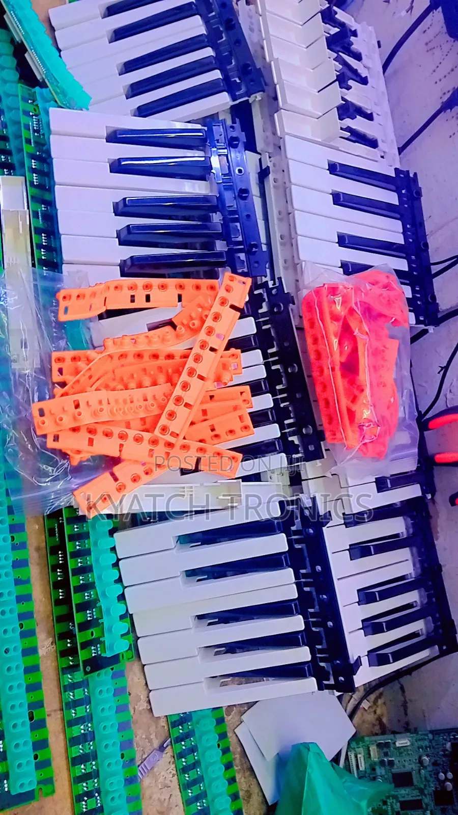 Yamaha PSR S770 Rubbers
