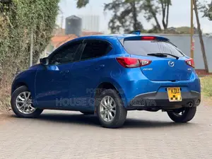 Mazda Demio 2018 Blue
