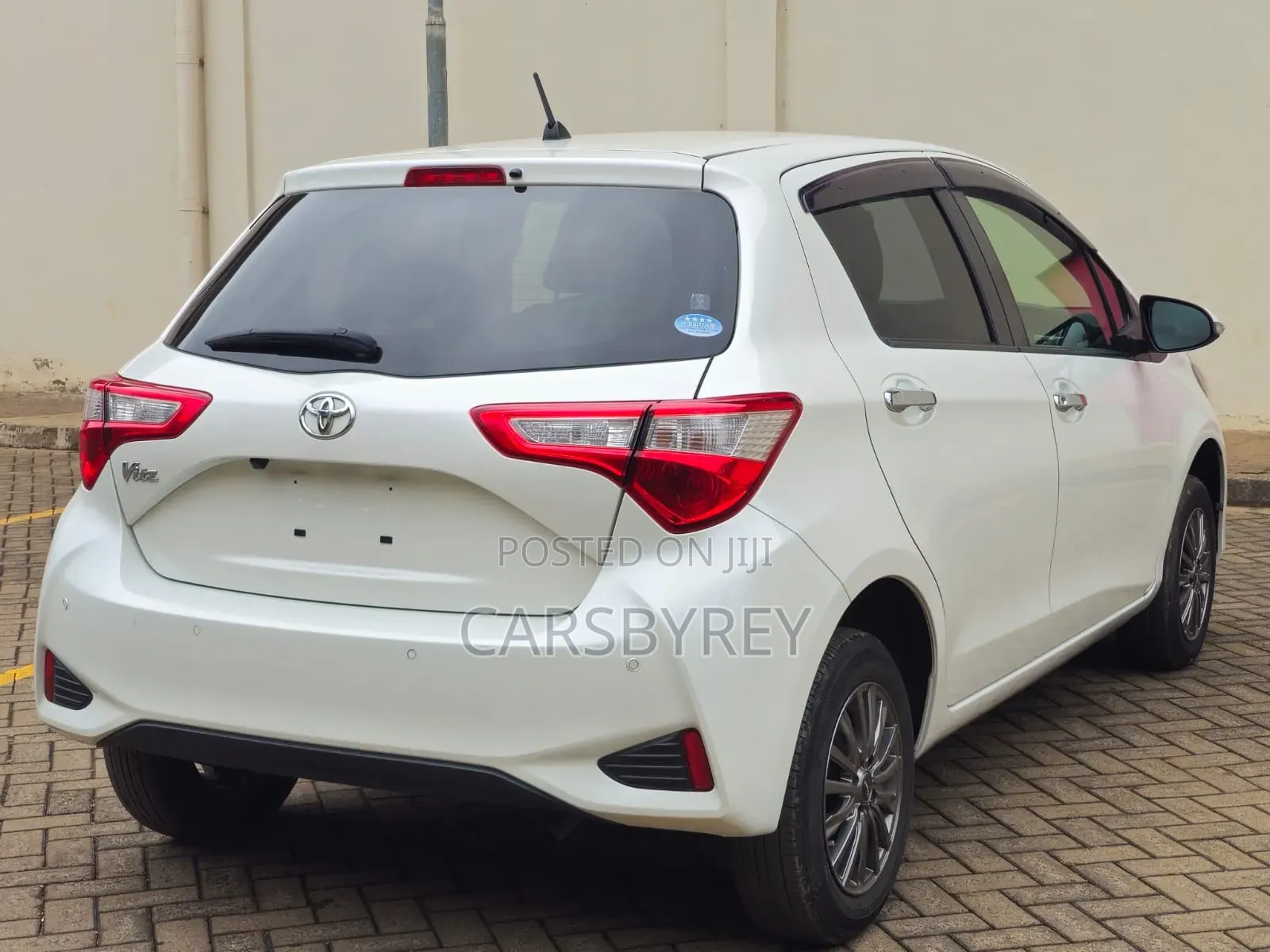 Toyota Vitz 2019 White