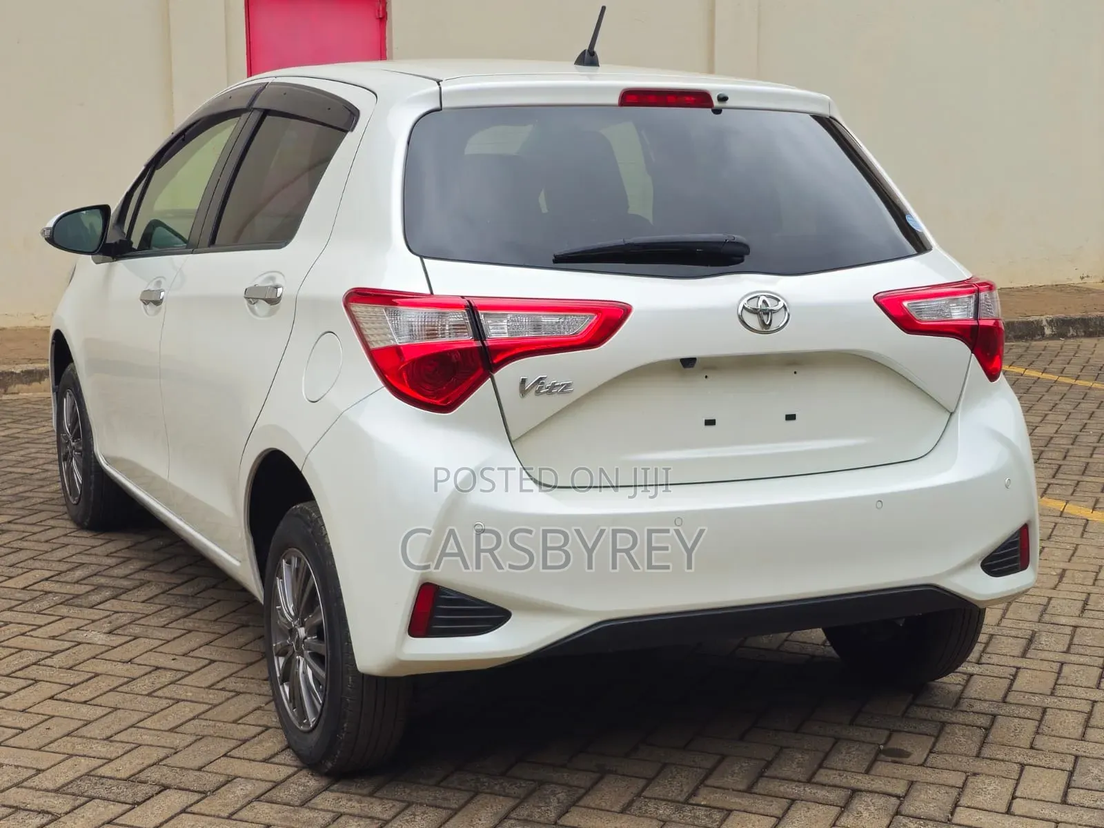 Toyota Vitz 2019 White