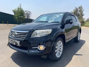 Toyota Vanguard 2012 Black