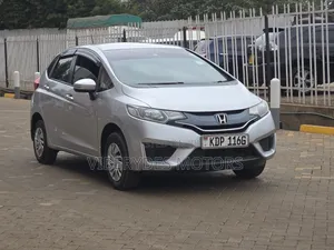 Honda Fit 2016 Silver