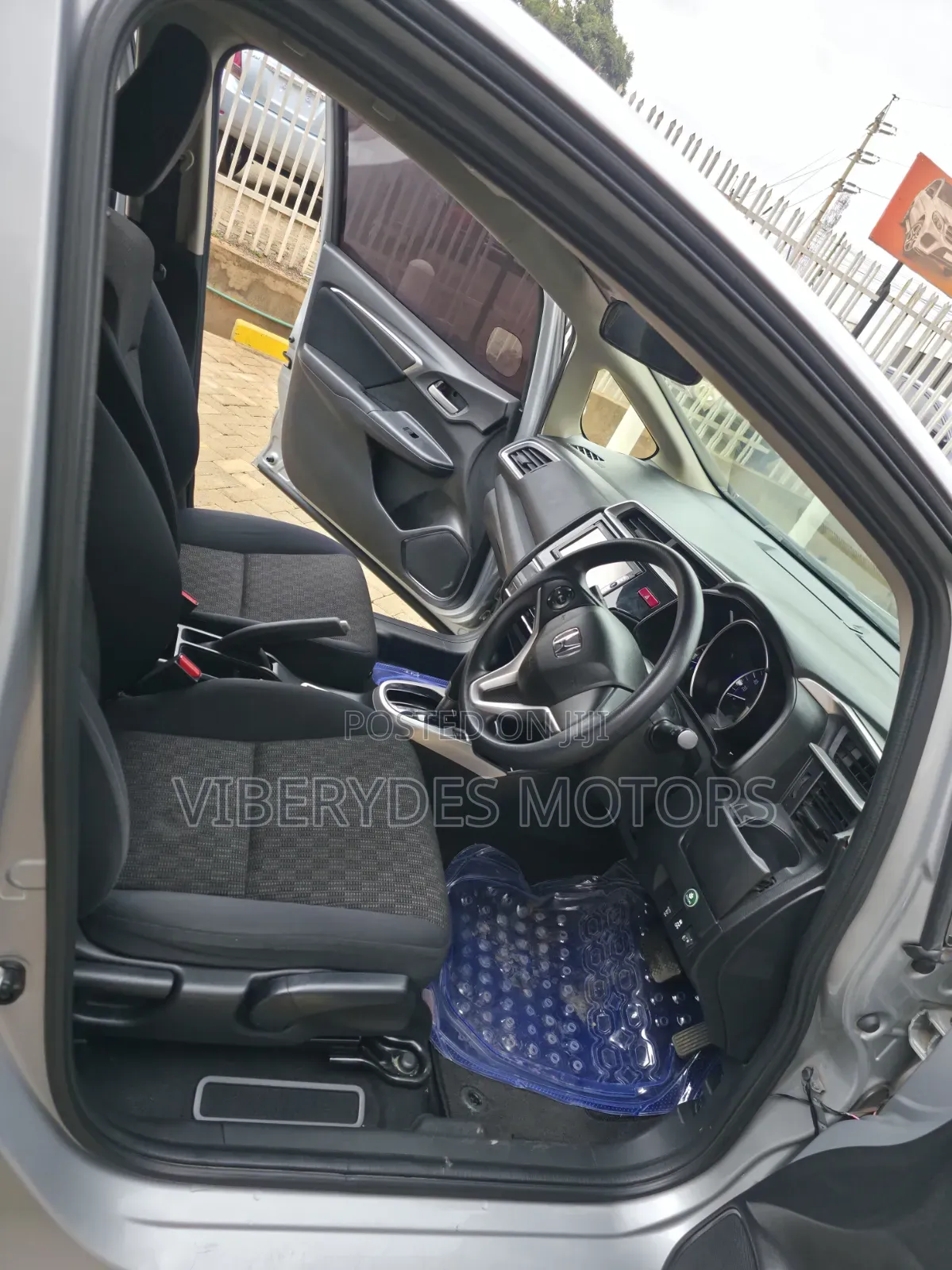 Honda Fit 2016 Silver