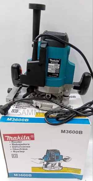 Makita Router Machine – High-Speed Woodworking Power Tool