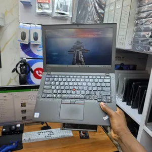 Laptop Lenovo ThinkPad X270 8GB Intel Core i5 SSD 256GB