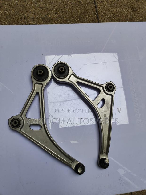 Nissan Teana J33 Complete Arm - main view