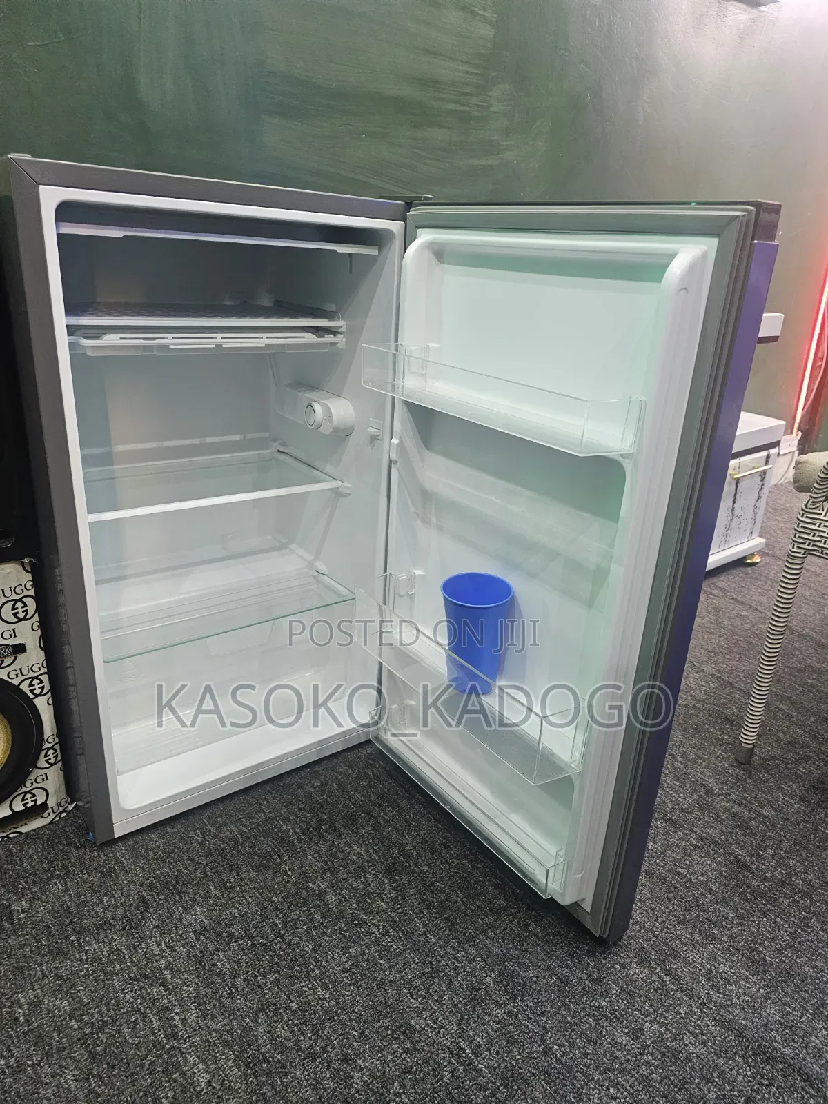 Hisense Fridge 94 Litres