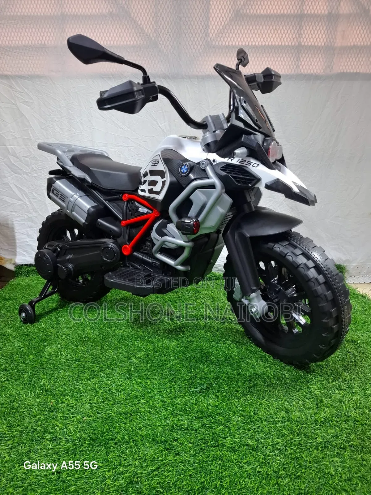 Kids 12V BMW R1250 Electric Ride-on Motorcycle for 3-12 Years