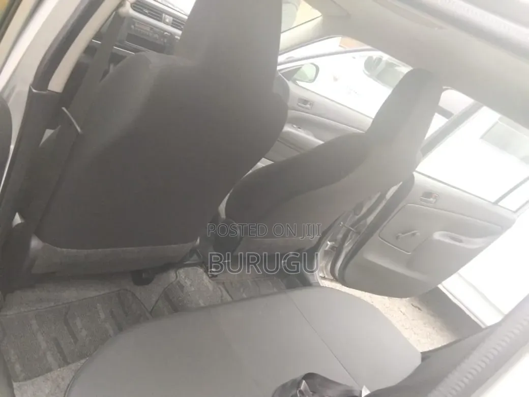Toyota Probox 2019 Silver