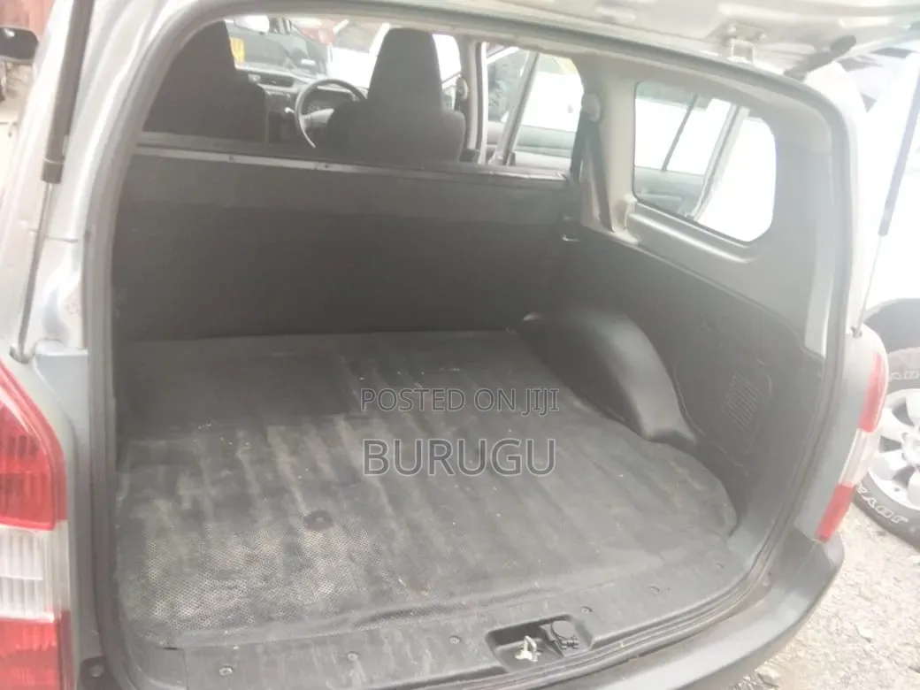 Toyota Probox 2019 Silver