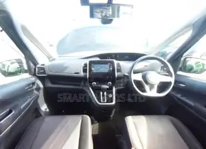 Nissan Serena 2018 Black