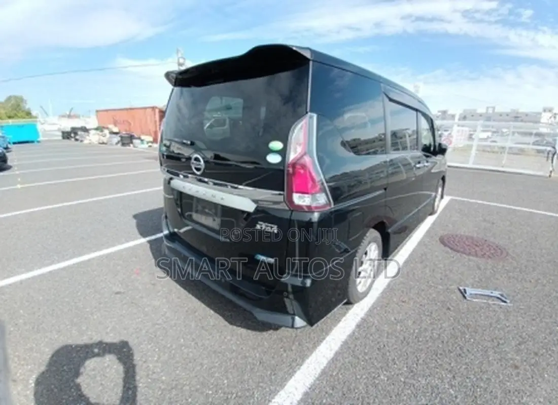 Nissan Serena 2018 Black