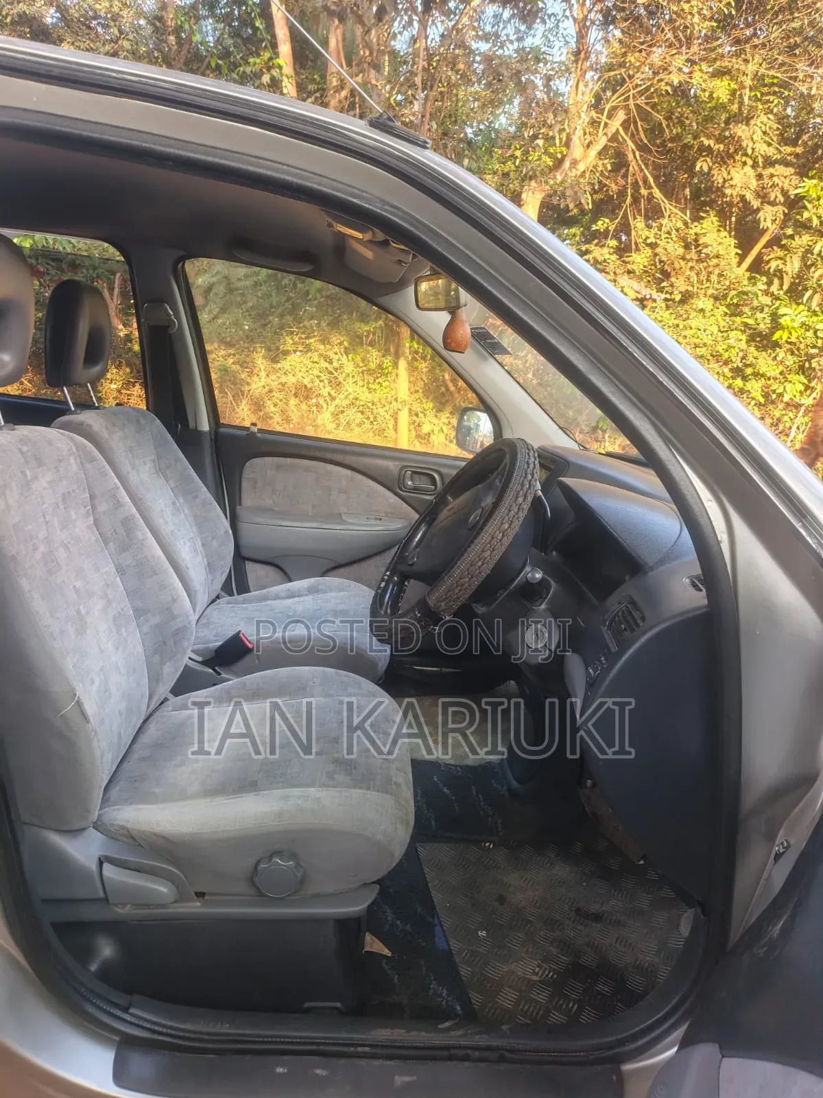 Toyota Raum 2002 Silver