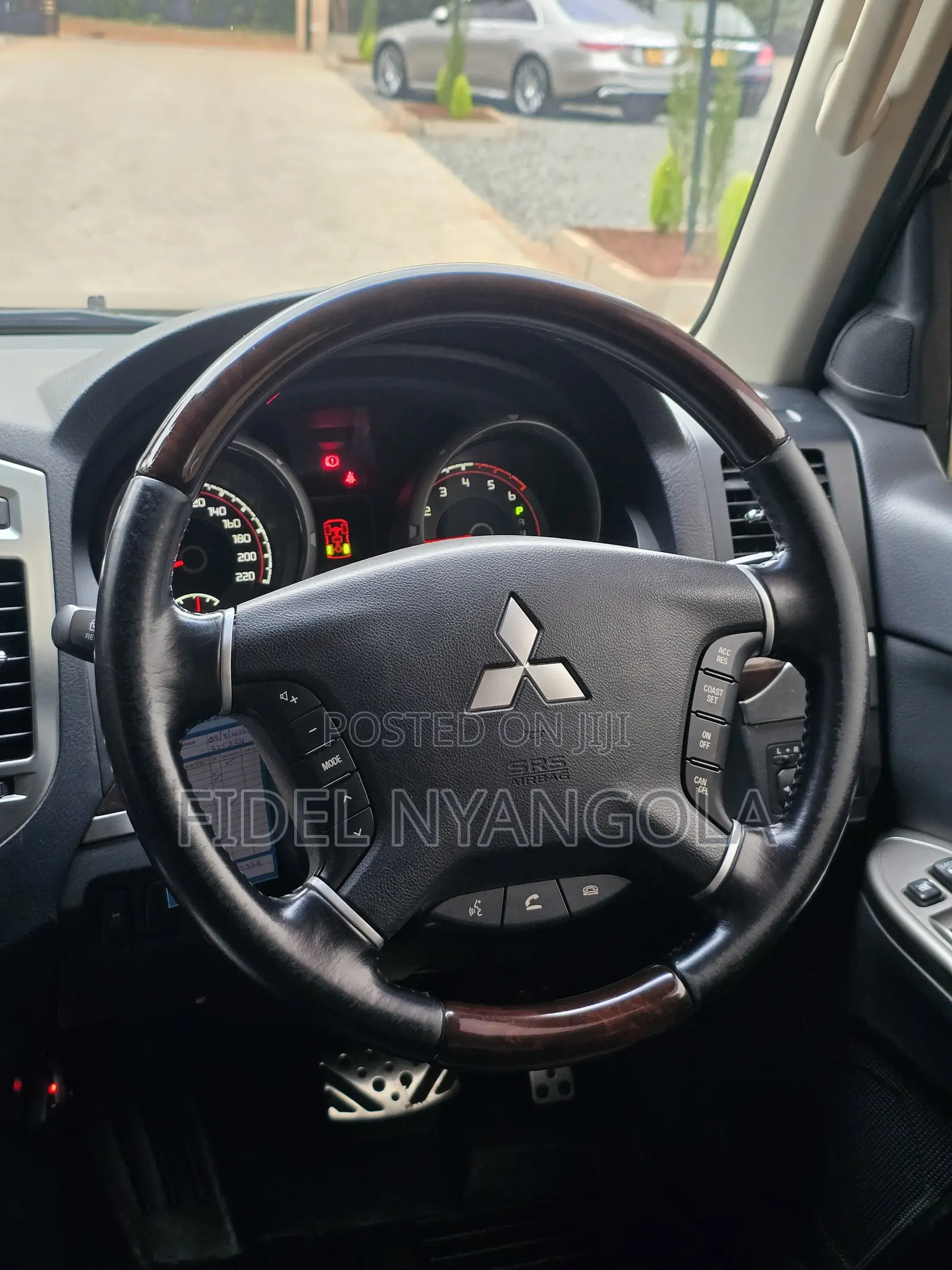 Mitsubishi Pajero Exceed 2017 Black
