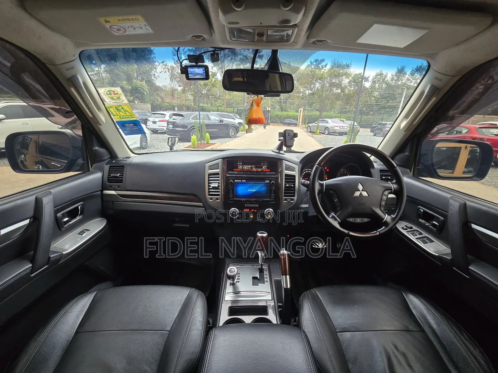 Mitsubishi Pajero Exceed 2017 Black