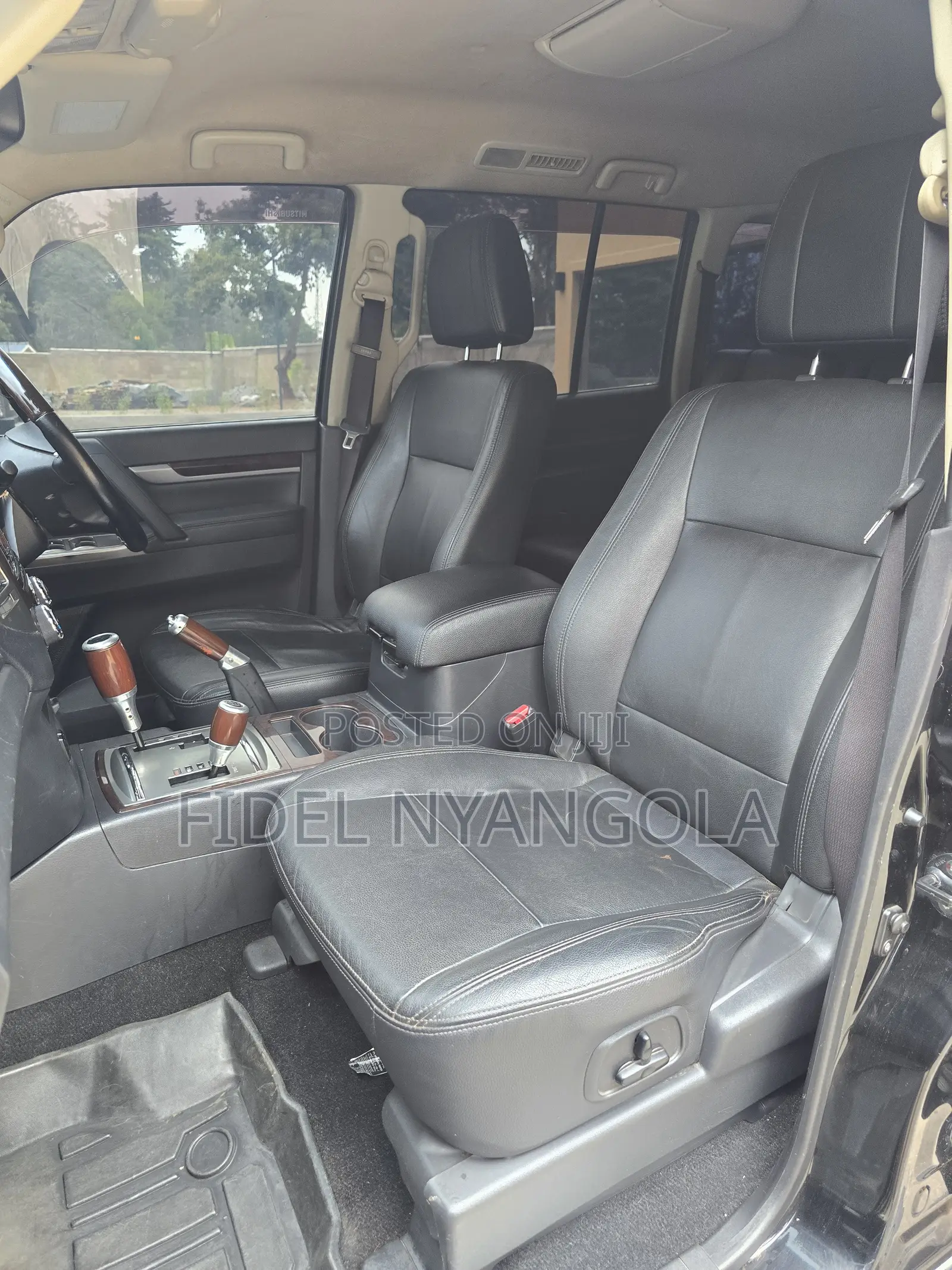 Mitsubishi Pajero Exceed 2017 Black