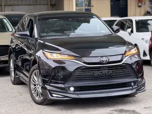 Toyota Harrier 2.0 4WD 2020 Matt Black