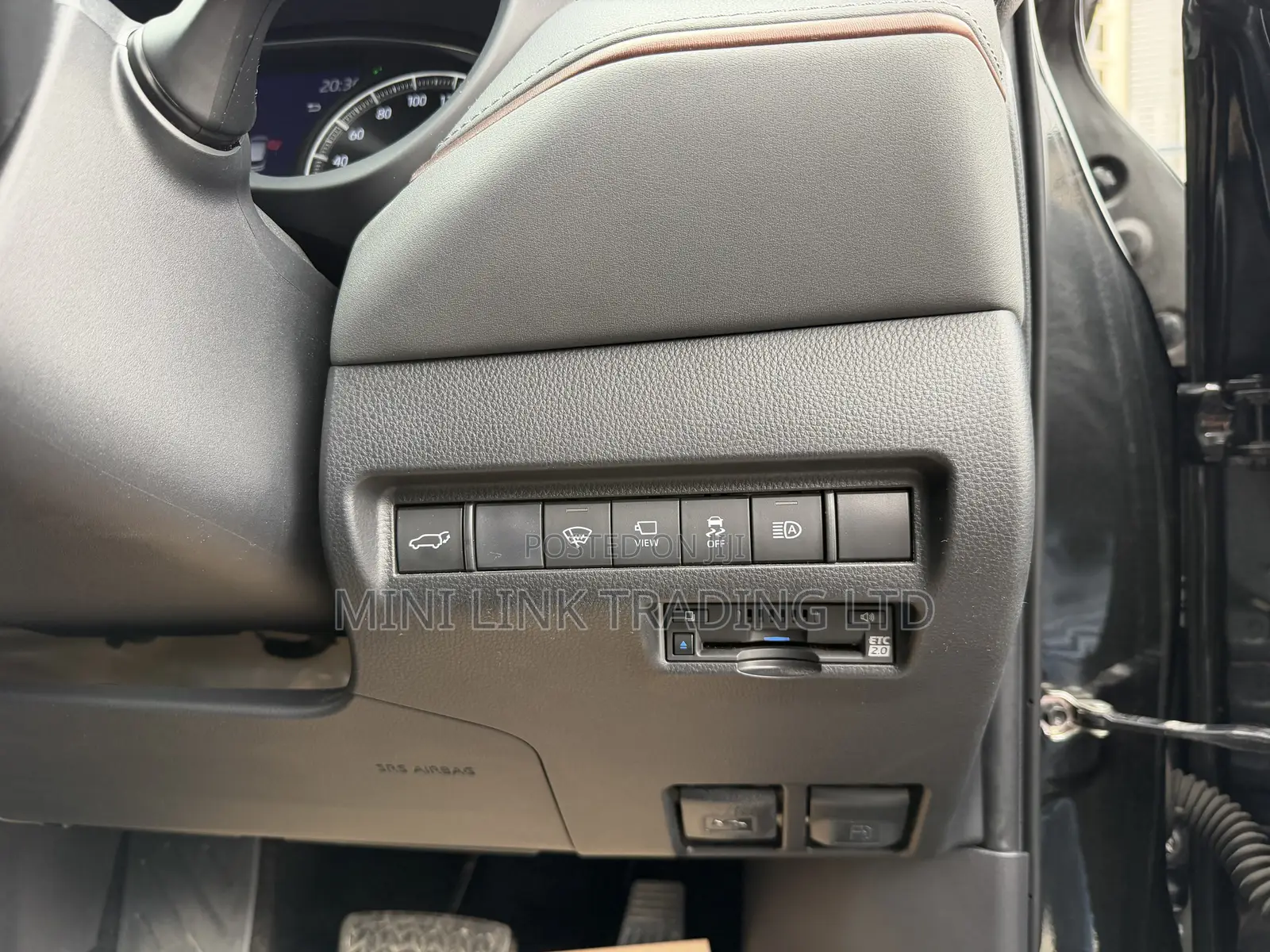 Toyota Harrier 2.0 4WD 2020 Matt Black