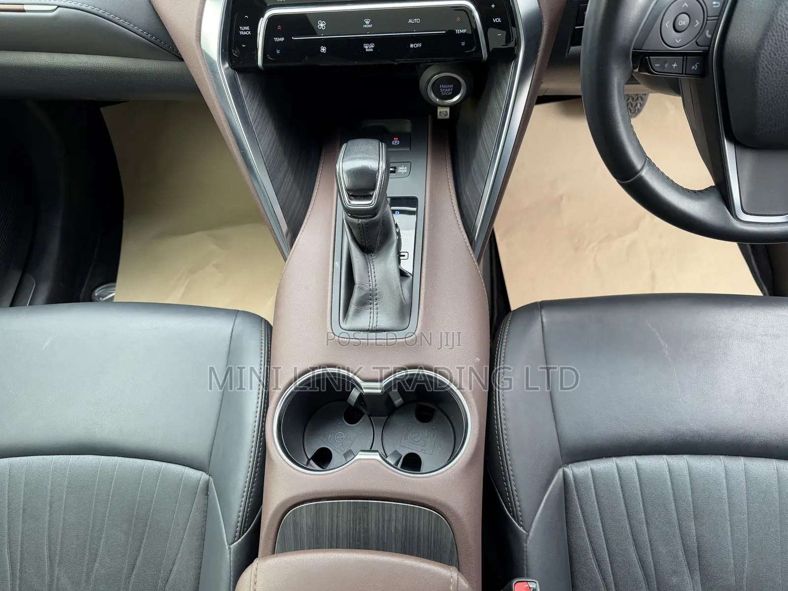 Toyota Harrier 2.0 4WD 2020 Matt Black