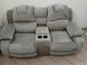 Seat-6 Seater